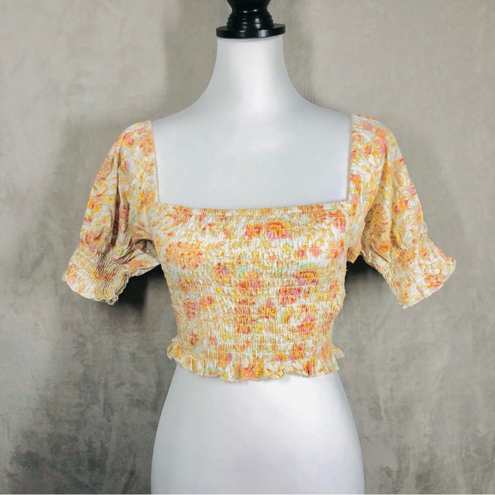 Billabong Puff Sleeve Crop‎ Top Size S Floral Smocked  Beach Groovy Hippie Boho